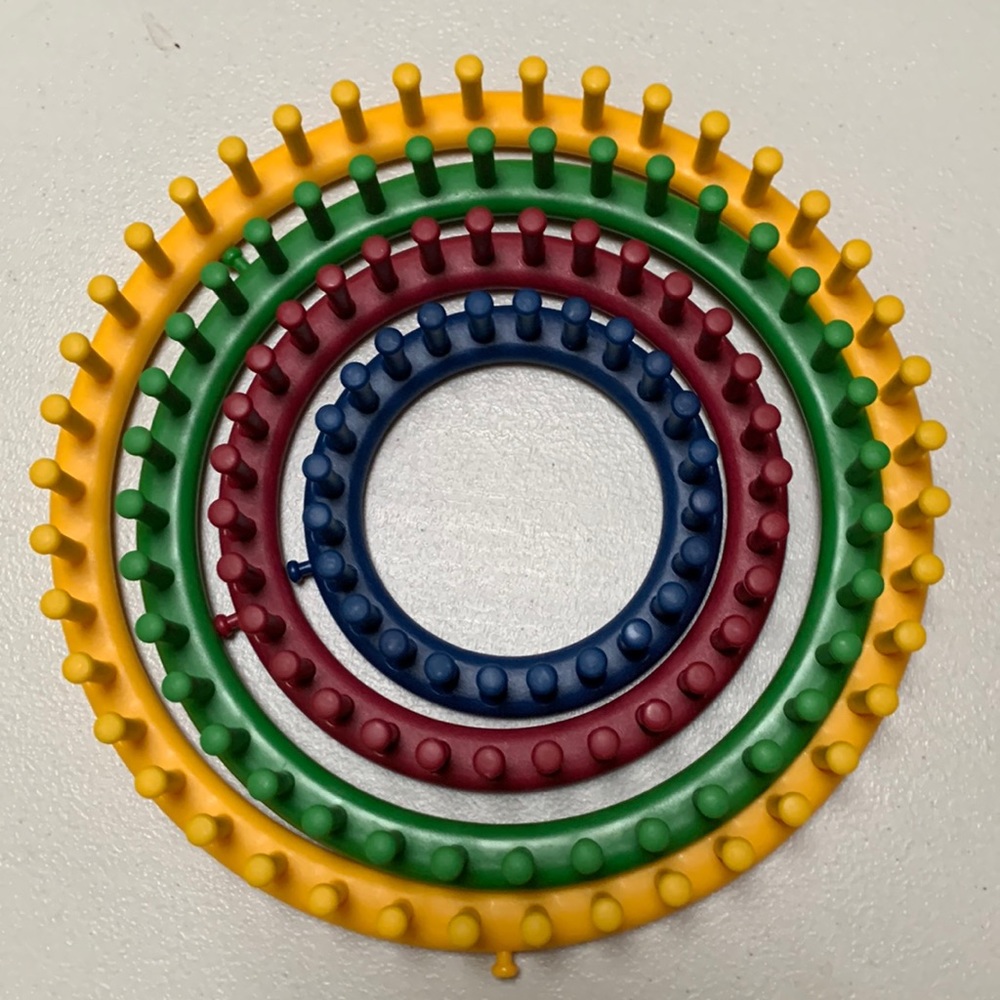 🌈 Nicole 4 piece Round Loom Set Knitting Made Easy 5” 7” 9” 11”